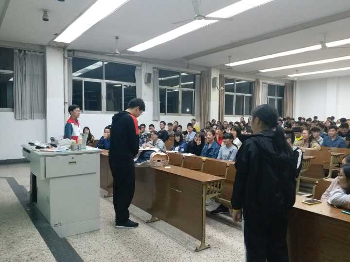 黑白体育